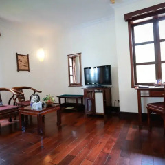 Отель Hoi An Riverside Resort & Spa 4* Номер Премьер с двуспальной кроватью
