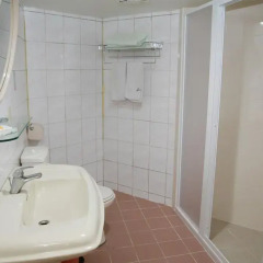 Ti Hwa Hotel 2* Номер категории Эконом с различными типами кроватей фото 10