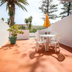 Отель Apartamentos Borda D´Agua
