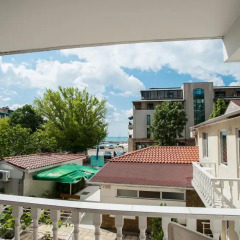 Отель Guest House Desi Болгария, Балчик - отзывы, цены и фото номеров - забронировать отель Guest House Desi онлайн балкон