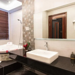 Valentine Hotel 3* Улучшенный номер с различными типами кроватей фото 12