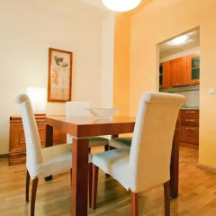 Апартаменты Solar Apartments - Town Hall Square в номере фото 2