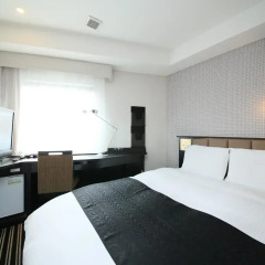 APA Hotel Shimbashi Toranomon 3* Стандартный номер с двуспальной кроватью фото 11