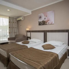 DIT Evrika Beach Club Hotel - All Inclusive 3* Стандартный номер с двуспальной кроватью фото 2