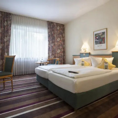 Best Western Ambassador Hotel 3* Стандартный номер с различными типами кроватей фото 8