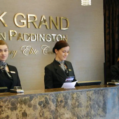 Отель The Park Grand London Paddington интерьер отеля