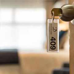 Distinction Hamilton Hotel & Conference Centre сейф в номере