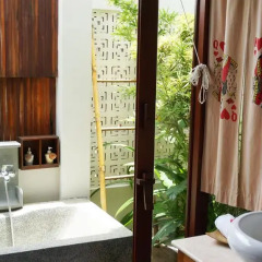 Отель Hoi An Chic 3* Люкс с различными типами кроватей фото 3