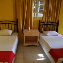 Reggae Hostel Ocho Rios Номер категории Эконом с различными типами кроватей фото 4