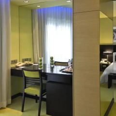 SANA Capitol Hotel в номере