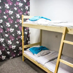 Come&Sleep Хостел Кровать в мужском общем номере двухъярусные кровати фото 4