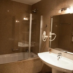 Twardowski Hotel Poznan 4* Полулюкс