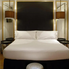 Отель La França Travellers - Adults Only комната для гостей