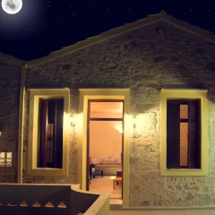 Отель Porto Enetiko Suites Улучшенные апартаменты с различными типами кроватей фото 9