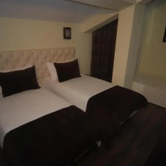 Отель Town House Албания, Тирана - отзывы, цены и фото номеров - забронировать отель Town House онлайн комната для гостей фото 4