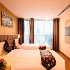 GK Central Hotel 3* Улучшенный номер с различными типами кроватей фото 26