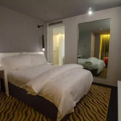 Metropolo Classiq Shanghai Jing'an Temple Hotel 3* Люкс с различными типами кроватей фото 5