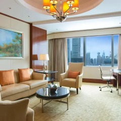 Shanghai Marriott Hotel City Centre 5* Представительский люкс с различными типами кроватей фото 3