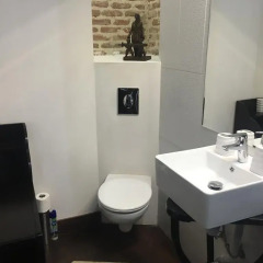 Отель Loft in Old Town ванная