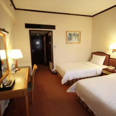 Guangzhou Hotel 3* Улучшенный номер с разными типами кроватей