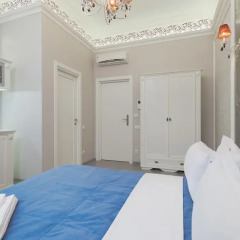 Гостиница Partner Guest House Khreschatyk 3* Полулюкс разные типы кроватей фото 7