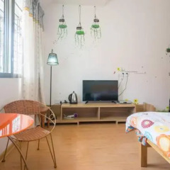 Отель Xiao Gua Peng Homestay Стандартный номер фото 7