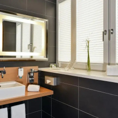 Отель NH Frankfurt Messe 4* Стандартный номер с различными типами кроватей