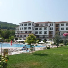 Отель Harmony Hills Complex Болгария, Балчик - отзывы, цены и фото номеров - забронировать отель Harmony Hills Complex онлайн бассейн фото 2