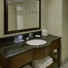 Отель Hampton Inn & Suites Columbus Polaris 3* Люкс фото 5