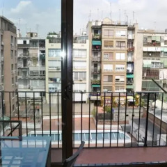 Апартаменты Tendency Apartments 2 балкон