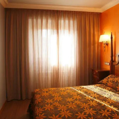 Отель Hostal Victoria I Стандартный номер с двуспальной кроватью фото 4