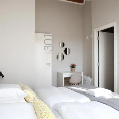 Отель Flores Guest House 4* Стандартный номер с двуспальной кроватью фото 19