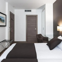 Отель Suite Home Sardinero 3* Улучшенный номер с различными типами кроватей фото 4