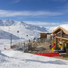 Hotel Pashmina Le Refuge спортивное сооружение