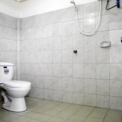 Отель Boss & Benz House ванная фото 2
