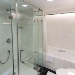 Отель Holiday Inn Shanghai Hongqiao Central 4* Представительский люкс с различными типами кроватей фото 6
