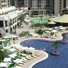 Апартаменты Menada Apartments in Royal Beach Солнечный берег бассейн