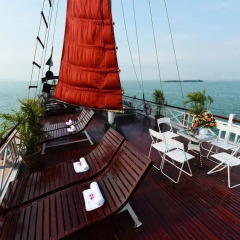 Отель Imperial Legend Cruise Halong Bay балкон