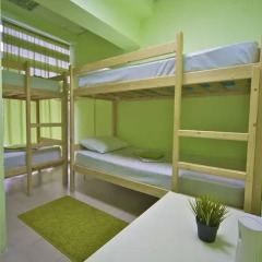 Mezhdu morem i solntsem Hostel Кровать в общем номере фото 12