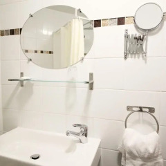 Hotel Des Pyrenees Стандартный номер фото 12