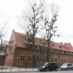 Hostel Universus i Apartament парковка
