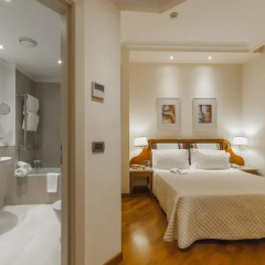 Отель Laurus Al Duomo 4* Стандартный номер с двуспальной кроватью фото 8
