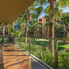 Апартаменты Salgados Palm Village Apartments & Suites - All Inclusive балкон