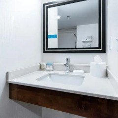 Отель Hampton Inn Meridian 2* Стандартный номер с различными типами кроватей фото 25