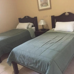 Hotel Casa de España La Ceiba 3* Стандартный номер с различными типами кроватей фото 5