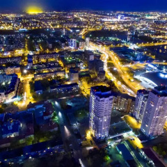 Гостиница ИннХоум на ул. Братьев Кашириных 34 спортивное сооружение