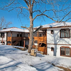 Отель The Forest House Боженци парковка
