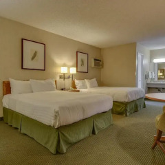Отель Vagabond Inn Los Angeles at USC 2* Стандартный номер с различными типами кроватей фото 4