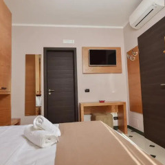 Отель Pandora Residence Албания, Тирана - отзывы, цены и фото номеров - забронировать отель Pandora Residence онлайн удобства в номере фото 2