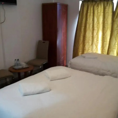 Отель Lx Center Guesthouse комната для гостей фото 3